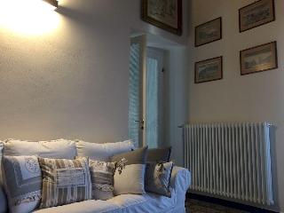Casa del Cavaliere, Genoa