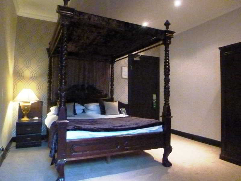 Popinjay Hotel and Spa, Glasgow
