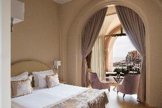 Grand Hotel Portovenere, Genoa