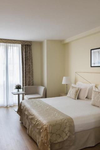 Grand Hotel Portovenere, Genoa