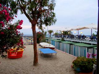 Piccolo Lido, Genoa