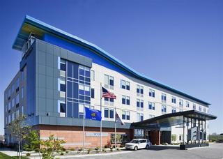 Aloft Green Bay