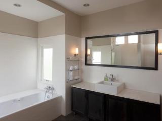 Room thumbnail 23