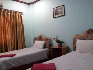 Room thumbnail 8