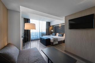 Room
 di Catalonia Square