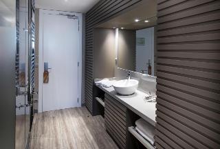 Room
 di Catalonia Square