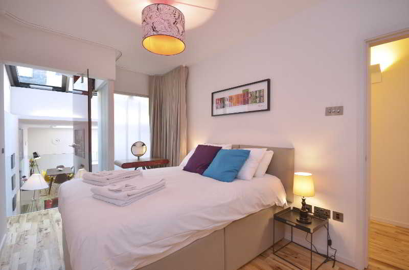 Room
 di Holborn Apartments