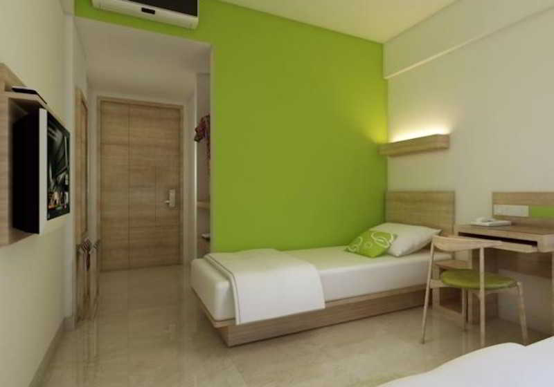 Room thumbnail 4
