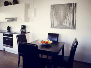 General view
 di Rey Apartments