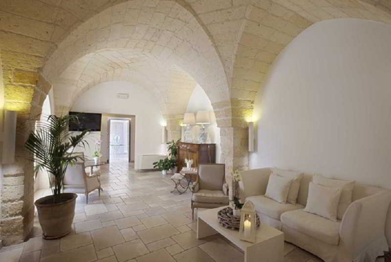 Lobby
 di Masseria Terra Dei Padri Hotel
