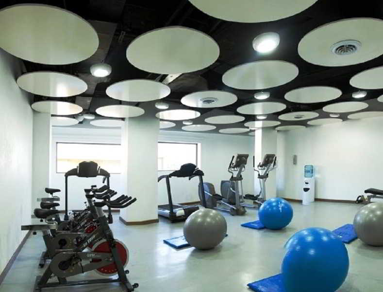 Sports and Entertainment
 di Waya Guajira