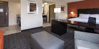 1 King Microwv/Fridge/Wet Bar Studio Suite Ns