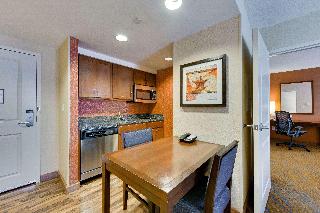2 Queen Beds 1 Bedroom Suite Nonsmoking