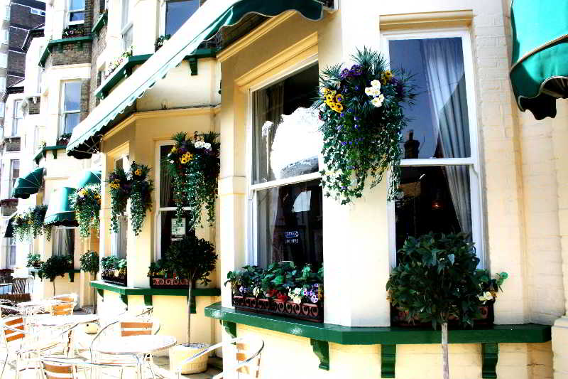 General view
 di Ilfracombe House Hotel