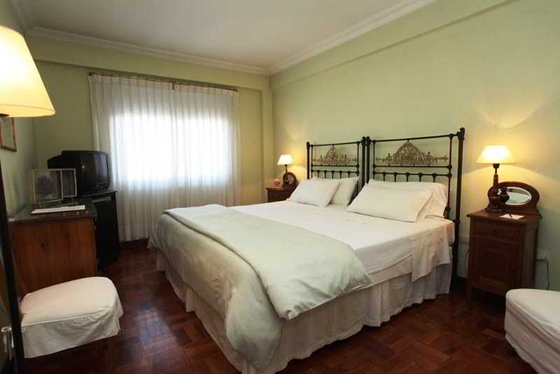 Room thumbnail 2