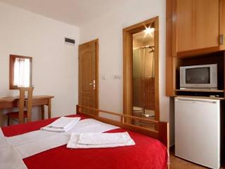 Room
 di Apartments Djurasevic