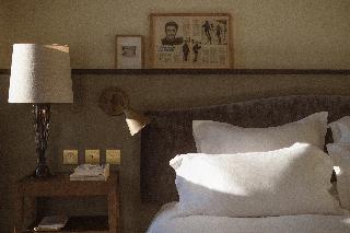 Room Room