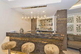 Bisetun Hotel