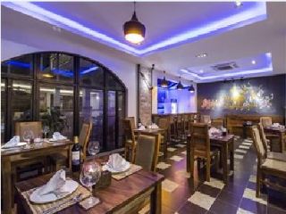 Restaurant thumbnail 5