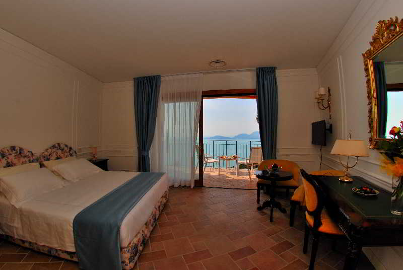 Room
 di Golfo dei Poeti Relais & SPA
