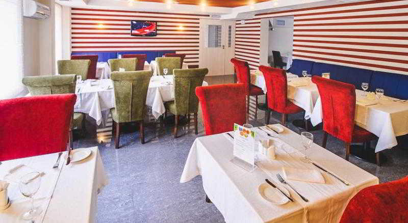 Restaurant thumbnail 10
