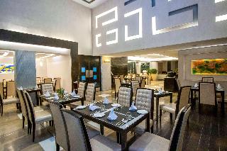 Restaurant
 di Country Inn & Suites By Carlson Gurgaon Sec 29