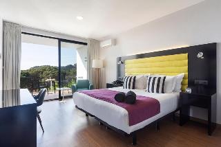 Room Room