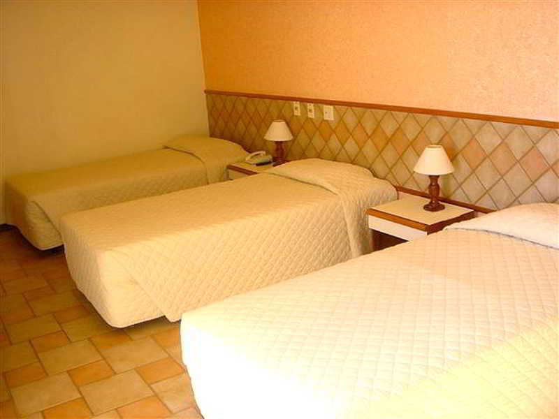 Room
 di Praiatur Express