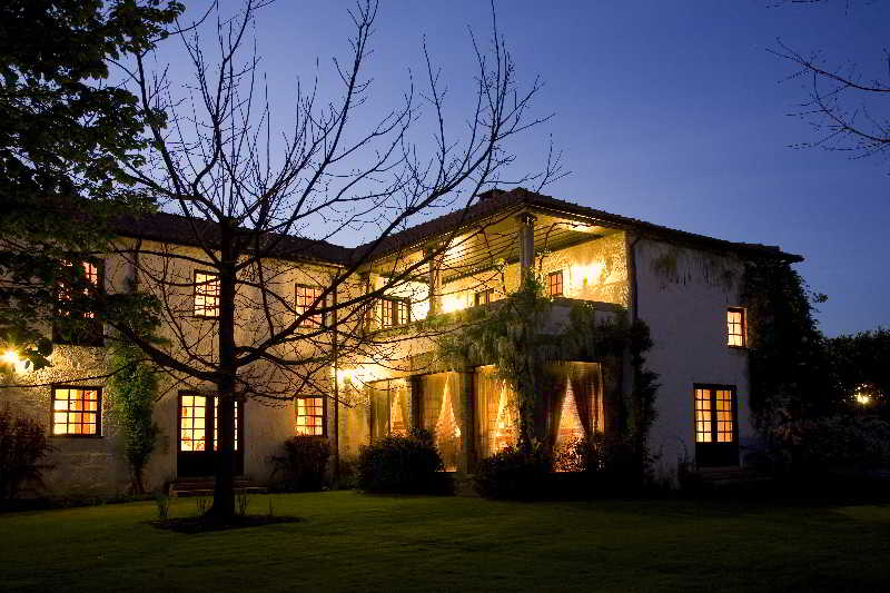 Casa De Santo Antonio De Britiande