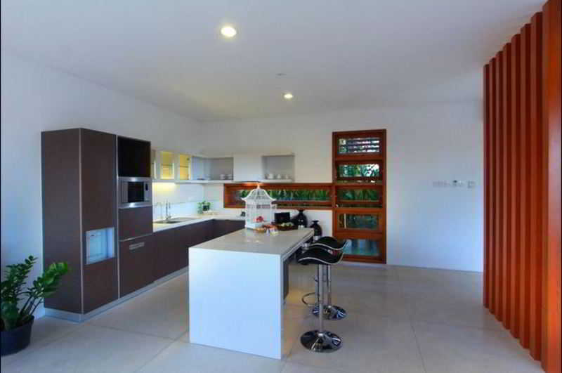 Room thumbnail 7