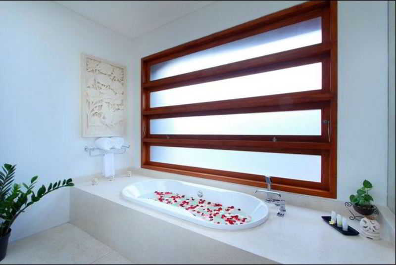 Room thumbnail 11