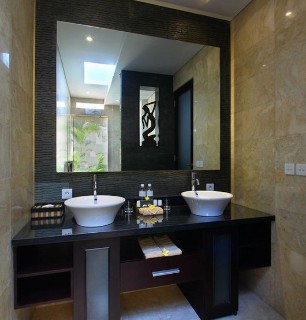 Room thumbnail 6
