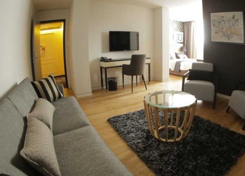Stay Kook Suites Image 0