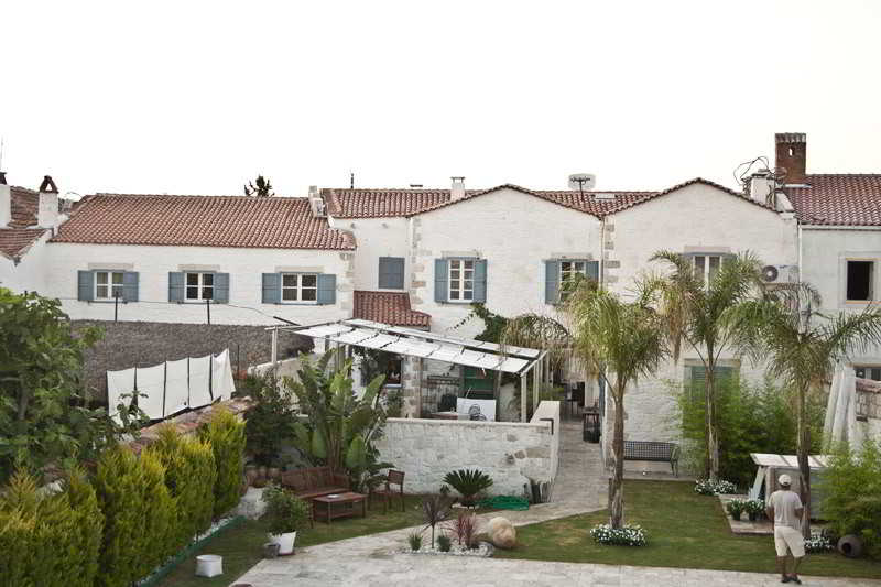 BeyEvi Hotel