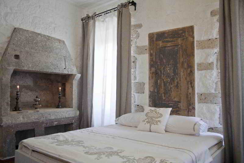 BeyEvi Hotel