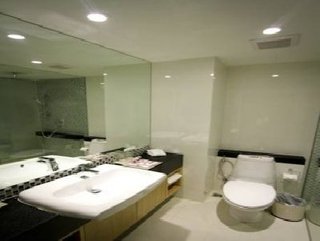General view thumbnail 6