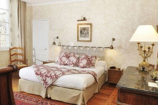 Room thumbnail 9