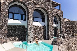 Charisma Suites