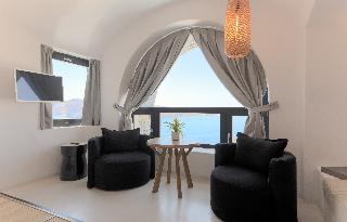 Charisma Suites