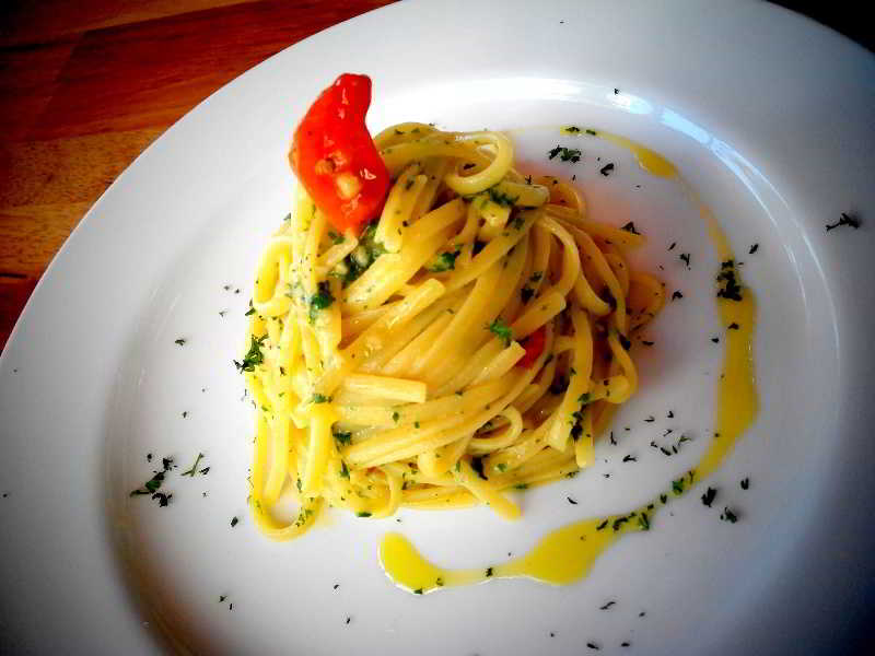 Restaurant thumbnail 15