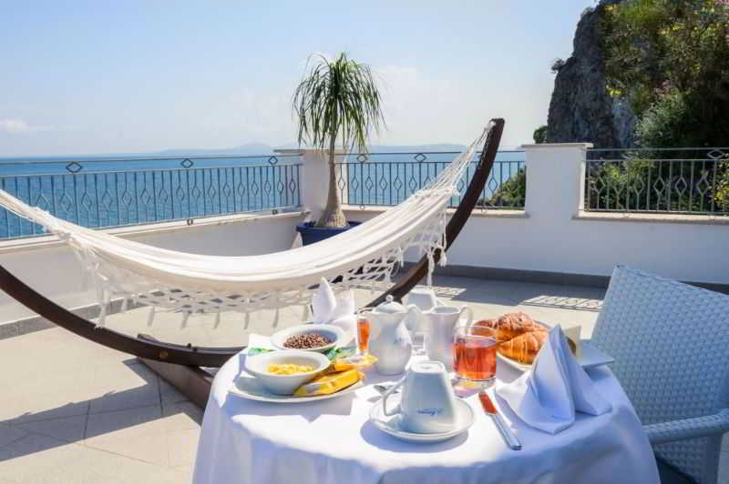 La Madonnina, Ischia