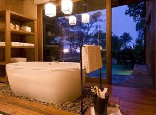 Room thumbnail 4