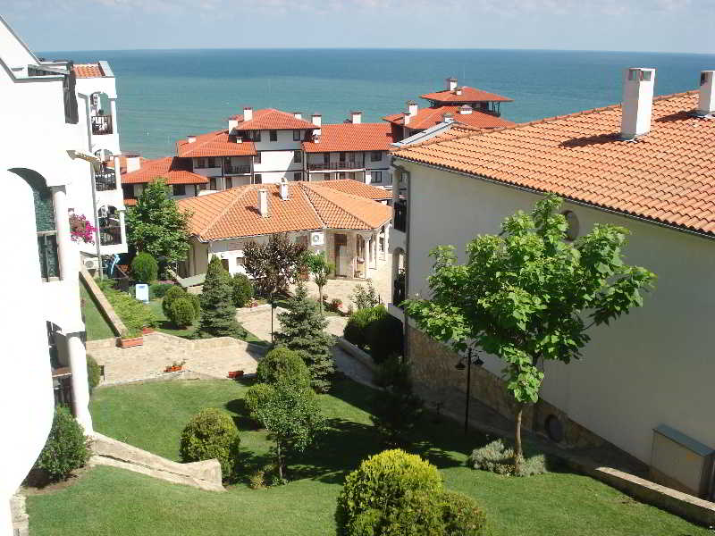 General view thumbnail 16