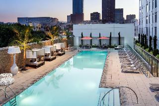 Courtyard Los Angeles L.A. LIVE