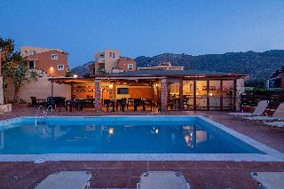 Golden Valentin Apartments