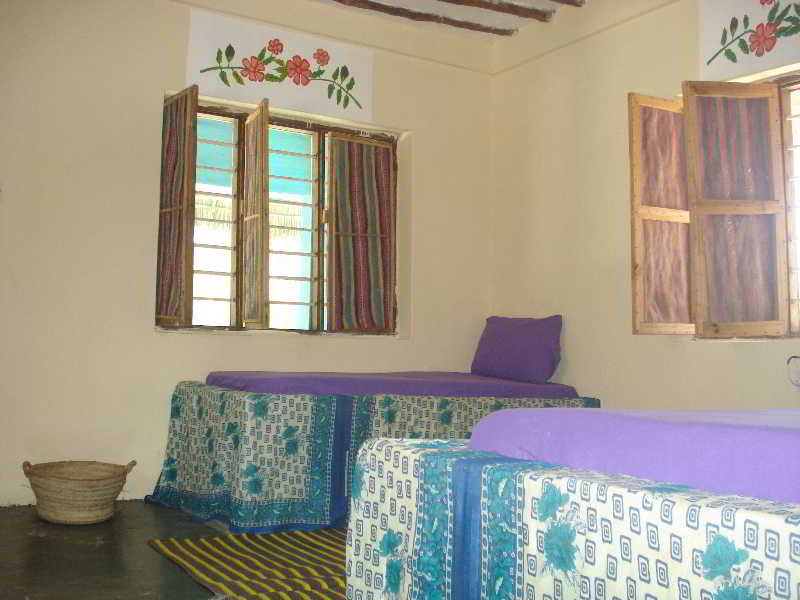 Room thumbnail 4