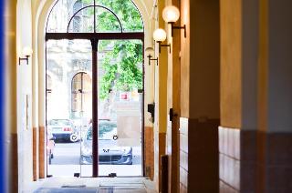 Broadway City Panzio