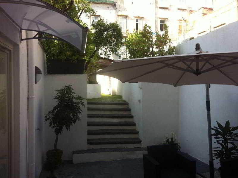 BB Il Paradiso di Dante, Naples