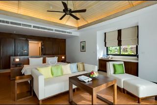 Room thumbnail 6
