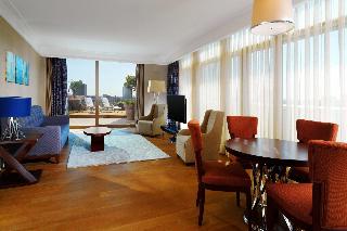 Room Room